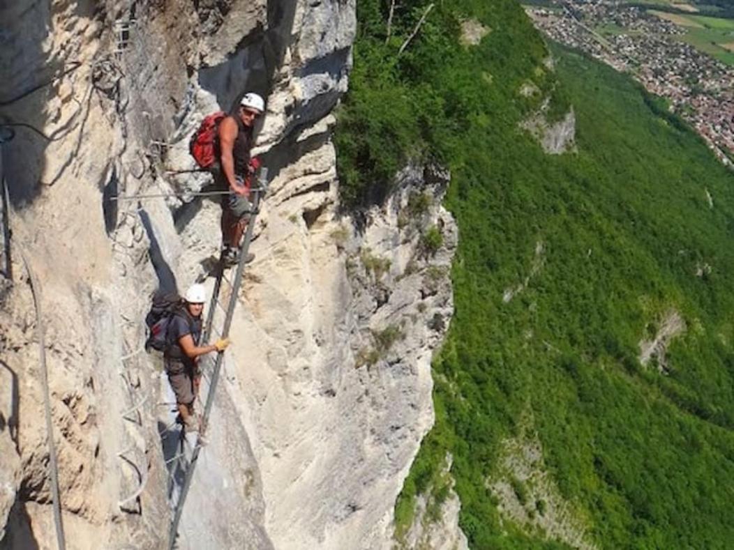 Appartement atypique au coeur des Alpes Barraux Extérieur photo